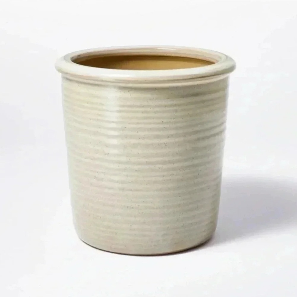 NWT Small Ceramic Reactive Glaze Planter from Threshold designed w/ Studio McGee